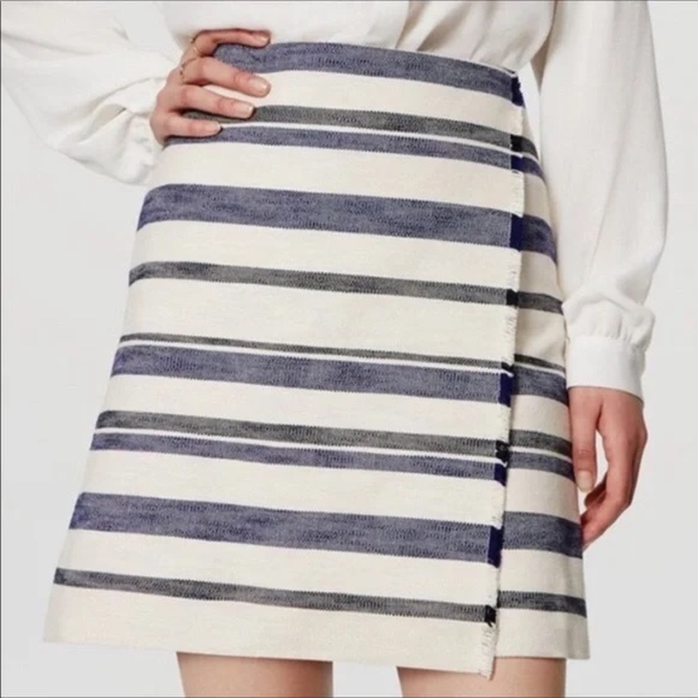 🔥 Loft Cream & Blue Striped Skirt - 2